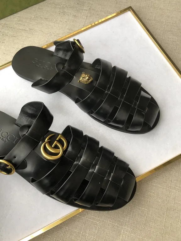 Gucci Shoe 